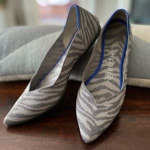 EUC Gray Zebra Rothy’s Size 8